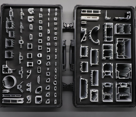 Bon prix Diffuseur de lentille de PC expulsé par Manche en aluminium de boîte témoin de Profil d'accessoires de profils d'extrusion de LED pour la lumière de bande menée en ligne