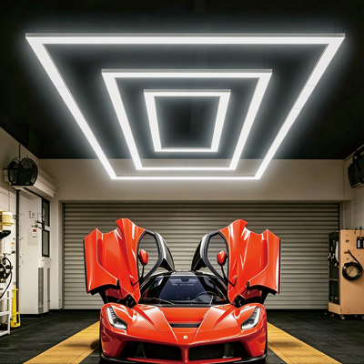 Système de plafond modulaire de lumière hexagonale à LED de 422W avec panneaux de nid d'abeille connectables conçus pour l'atelier et le bureau du gymnase de garage