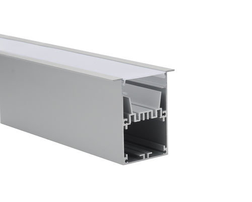 Le diffuseur mené acrylique a mené les profils en aluminium d'extrusion pour le conducteur dedans
