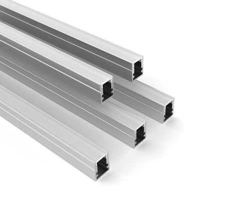 Bon prix W10*H13mm a mené la bande le profil qu'en aluminium avec l'extrusion de PC de PMMA pour le bâti extérieur a mené le profil en ligne