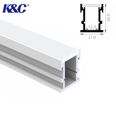 Bon prix 6063 longueur en aluminium de la Manche 2.5m d'extrusion du profil T5 pour l'éclairage de plancher en ligne